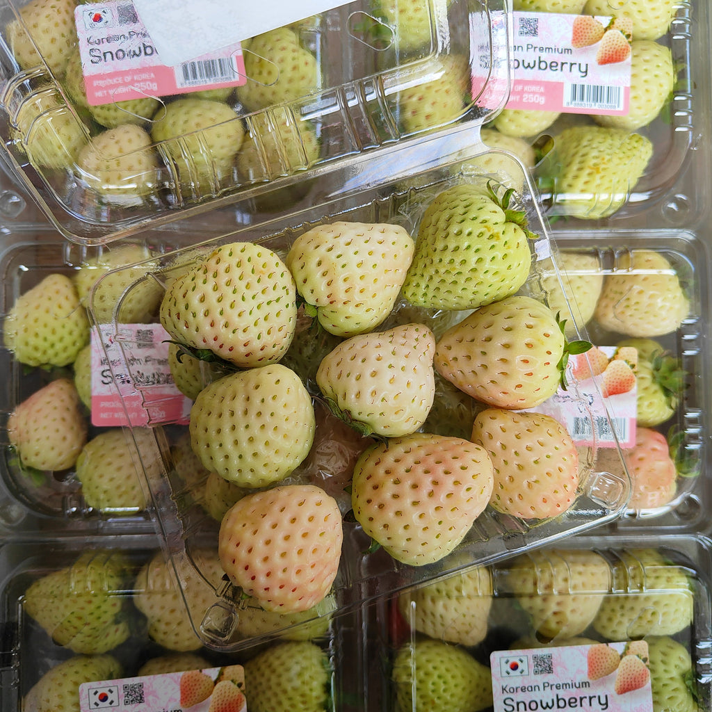 Korea White Strawberry [250G/Pack]-Berries-MBG Fruit Shop