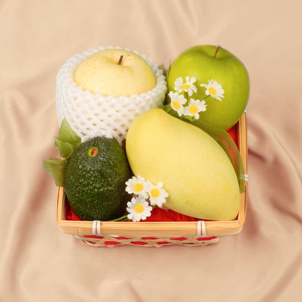 Signature Fruit Gift (4 Types of Fruits)