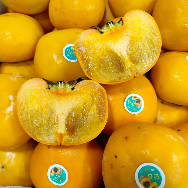 China Sweet Persimmon (M) [6 Pcs]-Citrus-MBG Fruit Shop