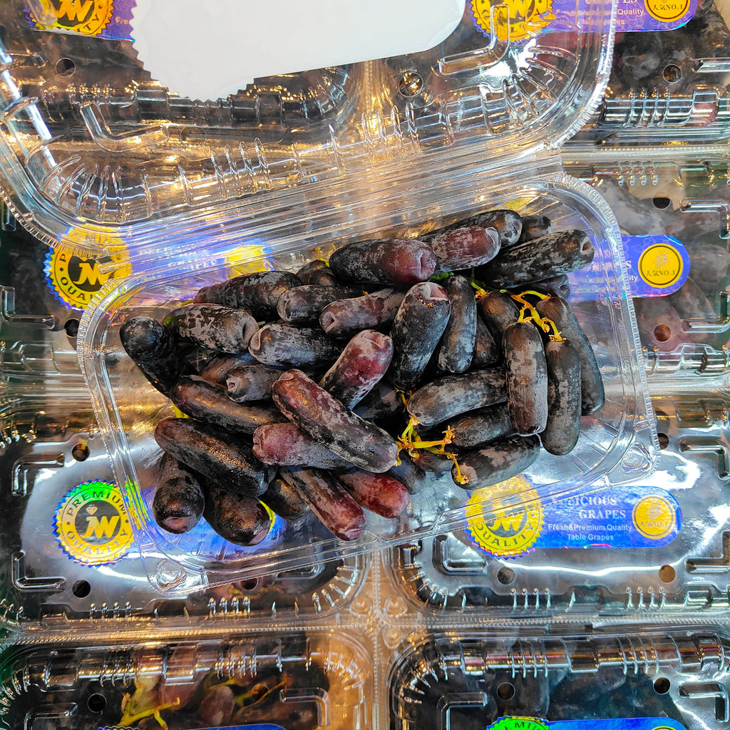 China Sweet Sapphire Black Grape [500G/Pack]-Grapes-MBG Fruit Shop