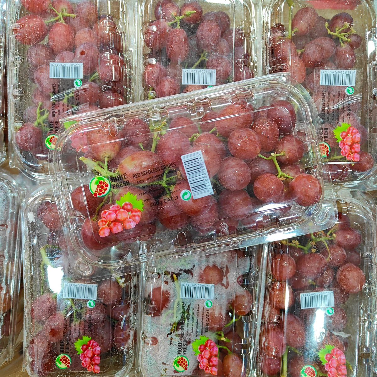 Egypt Crimson Seedless Grapes [500G/Pack] MBG Fruit Shop