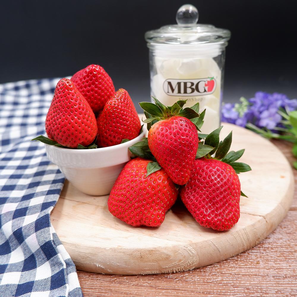 Greece Strawberry [250g/Pack]-Berries-MBG Fruit Shop