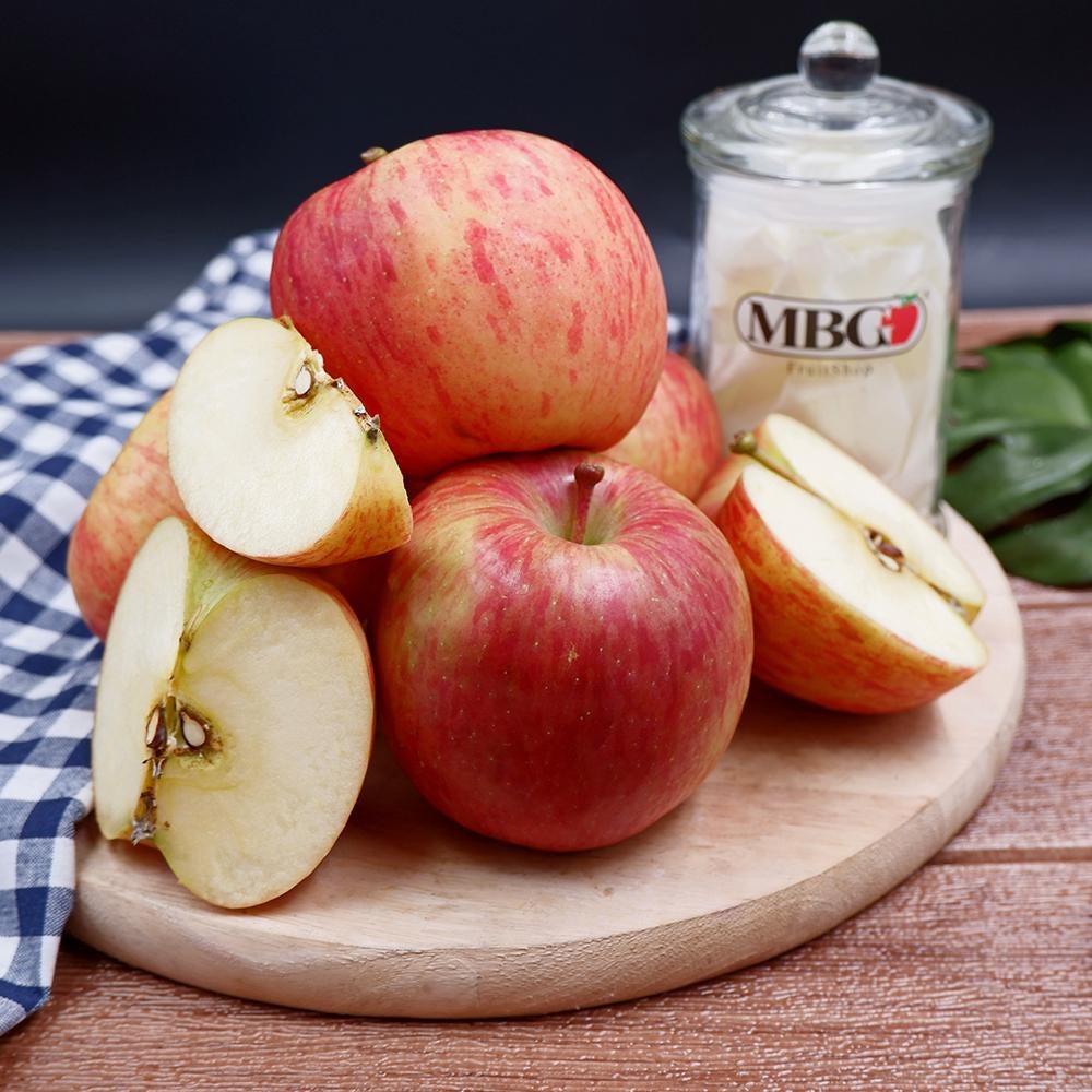 New Zealand Red Apple Fuji (L)-Apples Pears-MBG Fruit Shop