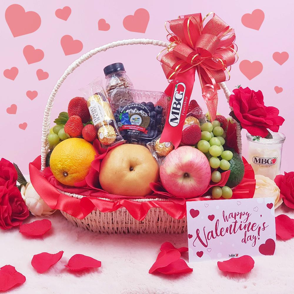 Passion Love Fruit Basket (L) - (9 Types of Fruits)-Valentine-MBG Fruit Shop